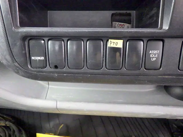 日野 デュトロ TKG-XZU720M(2WD)の写真18