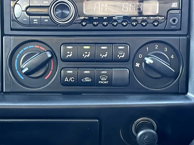 マツダ ボンゴトラック ABF-SKP2T(2WD)の写真20