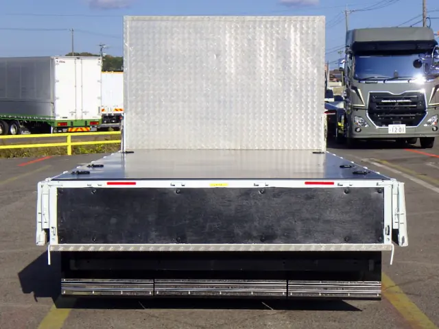 三菱 キャンター 2PG-FEB80(2WD)の写真7