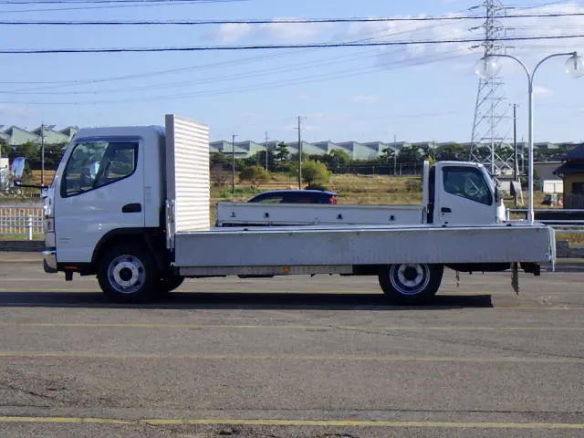 三菱 キャンター 2PG-FEB80(2WD)の写真8