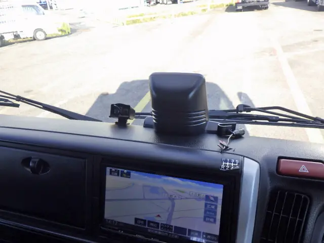 三菱 キャンター 2PG-FEB80(2WD)の写真18