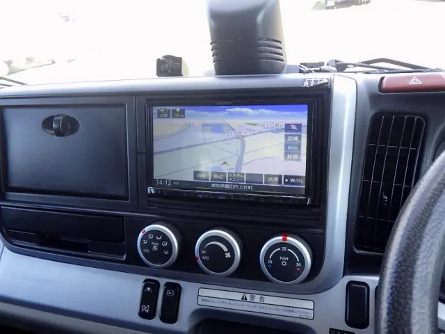 三菱 キャンター 2PG-FEB80(2WD)の写真19