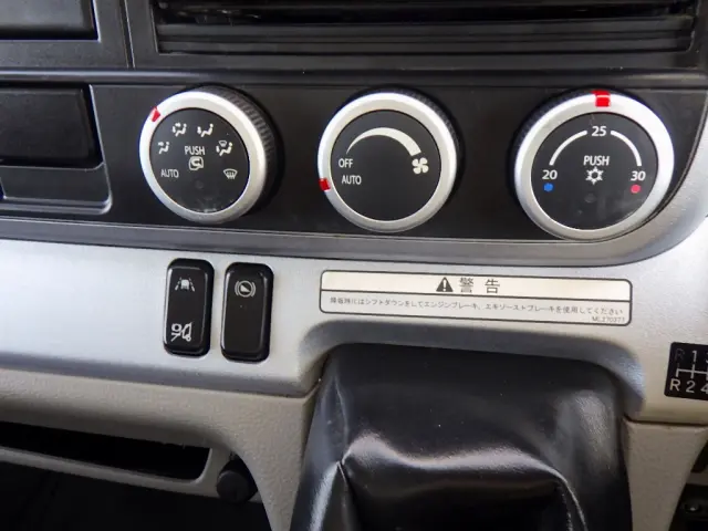 三菱 キャンター 2PG-FEB80(2WD)の写真22