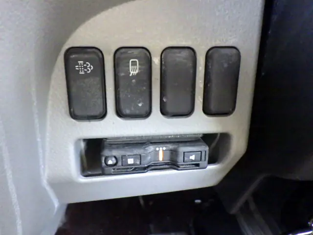 三菱 キャンター 2PG-FEB80(2WD)の写真24