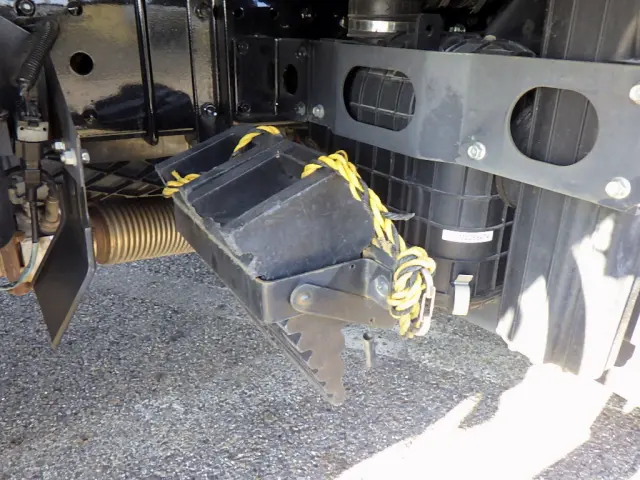 三菱 キャンター 2PG-FEB80(2WD)の写真35