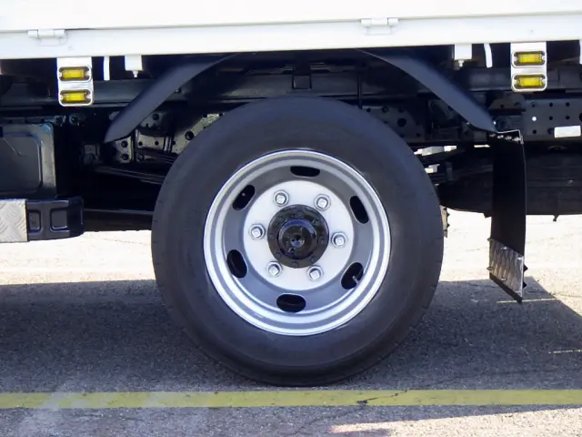 三菱 キャンター 2PG-FEB80(2WD)の写真37