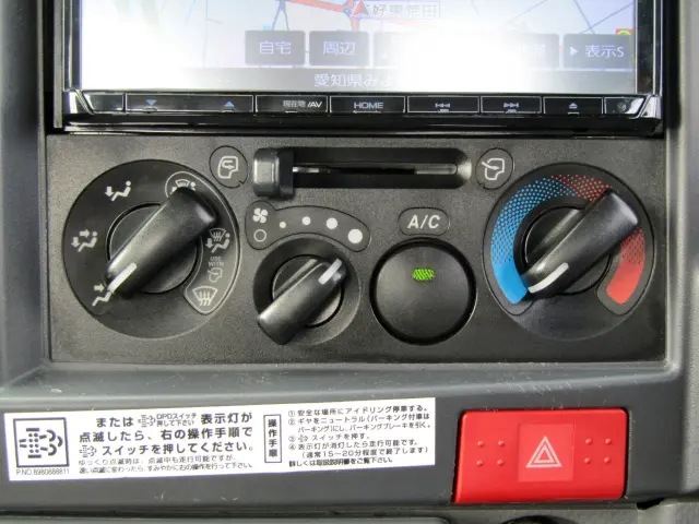 いすゞ エルフ TRG-NJR85A(2WD)の写真19