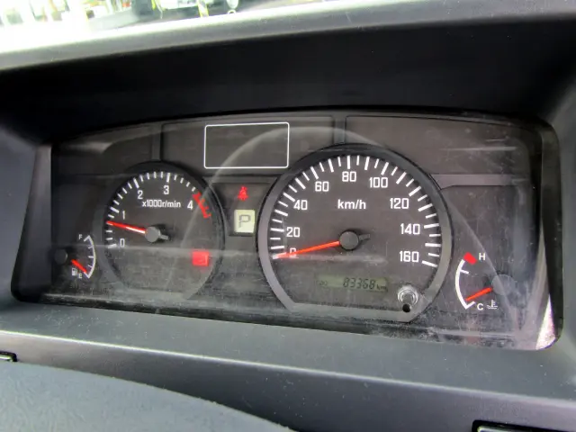 いすゞ エルフ TRG-NJR85A(2WD)の写真28