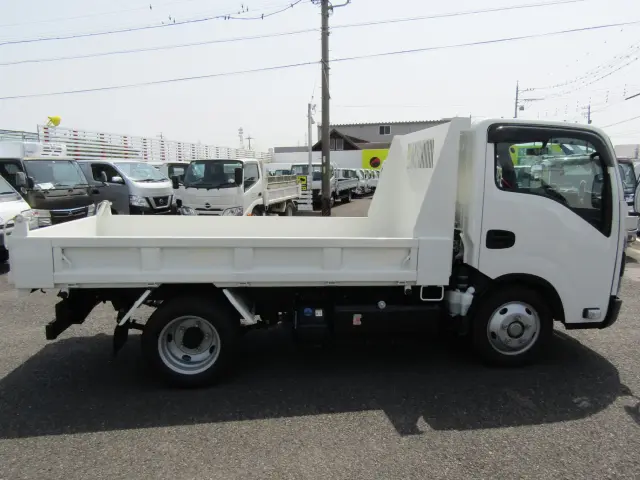 新車の保証をお付けして納車しますので、地元のディーラーでアフターサービスを受けて頂くことができます☆|いすゞ エルフ 2RG-NJR88AT(2WD)の写真4