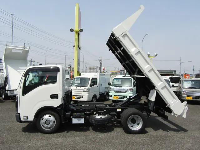 ダンプ機構も快調に稼働中☆|いすゞ エルフ 2RG-NJR88AT(2WD)の写真6