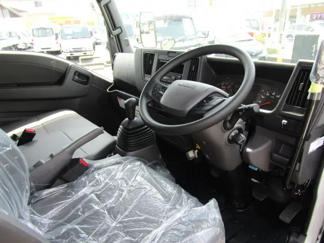 いすゞ エルフ 2RG-NJR88AT(2WD)の写真13