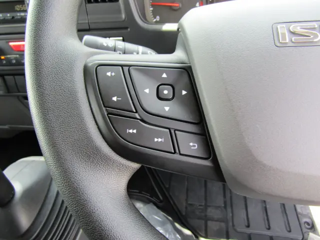 いすゞ エルフ 2RG-NJR88AT(2WD)の写真22