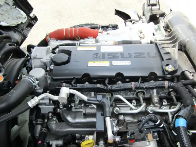 いすゞ エルフ 2RG-NJR88AT(2WD)の写真28