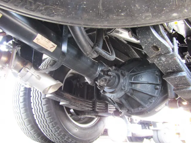 いすゞ エルフ 2RG-NJR88AT(2WD)の写真33