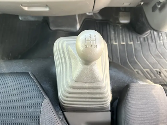 日産 アトラス CBF-SQ2F24(2WD)の写真20