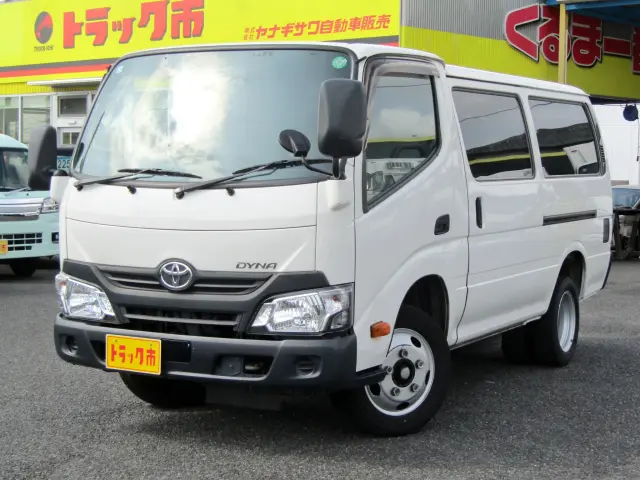 トヨタ ダイナ TKG-XZC605V(2WD)の写真1