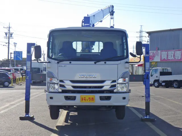いすゞ エルフ 2RG-NPR88YN(2WD)の写真34