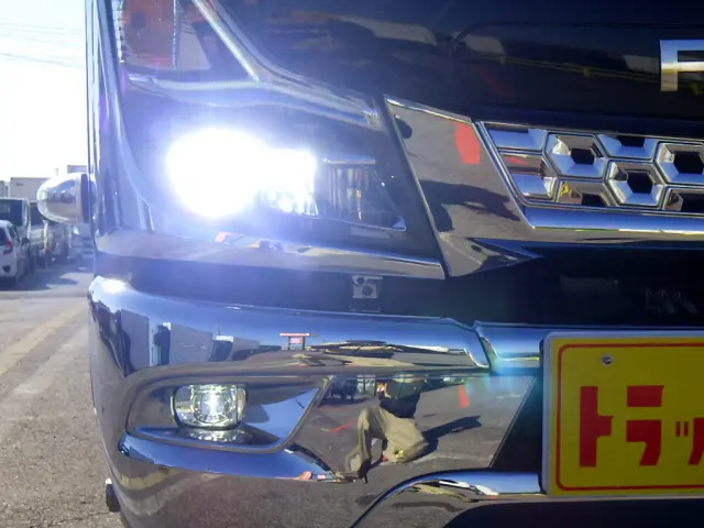 三菱 キャンター 2PG-FEB80(2WD)の写真3