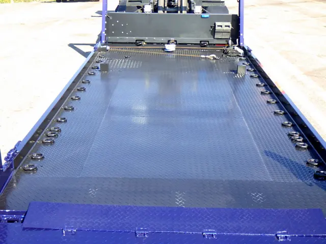 三菱 キャンター 2PG-FEB80(2WD)の写真9