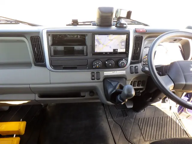 三菱 キャンター 2PG-FEB80(2WD)の写真24