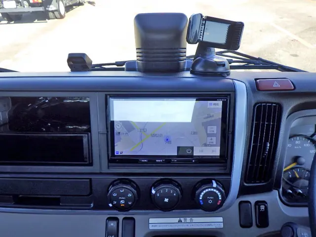 三菱 キャンター 2PG-FEB80(2WD)の写真27