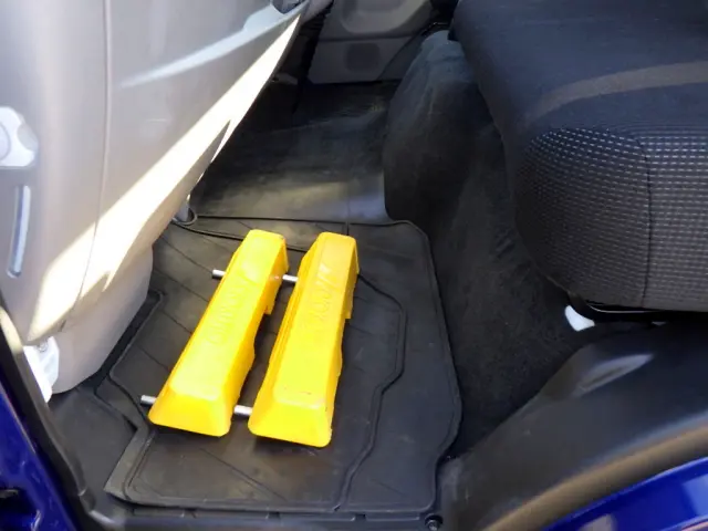 三菱 キャンター 2PG-FEB80(2WD)の写真49