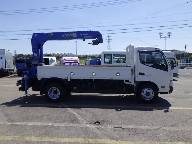 日野 デュトロ TKG-XZU650M(2WD)の写真5