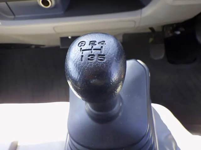 日野 デュトロ TKG-XZU650M(2WD)の写真16