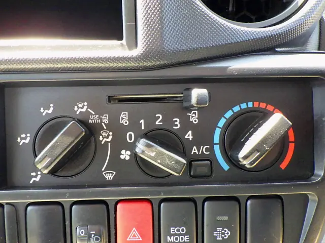 日野 デュトロ TKG-XZU650M(2WD)の写真19