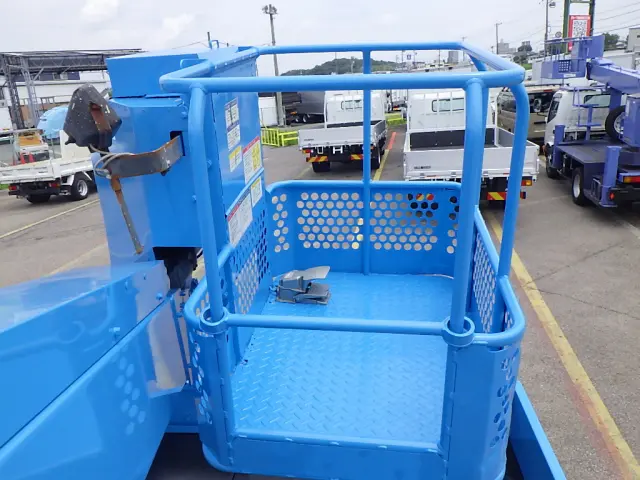 日野 デュトロ TKG-XZU600X(2WD)の写真9