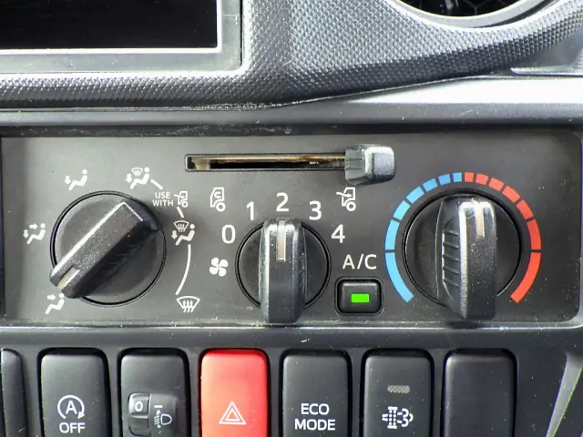 日野 デュトロ TKG-XZU600X(2WD)の写真19