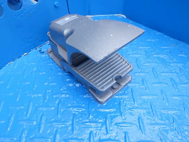 日野 デュトロ TKG-XZU600X(2WD)の写真44