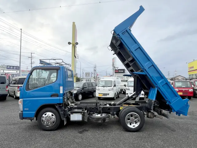 もちろんダンプ機構も快調に稼働中！|三菱 キャンター TPG-FBA30(2WD)の写真6