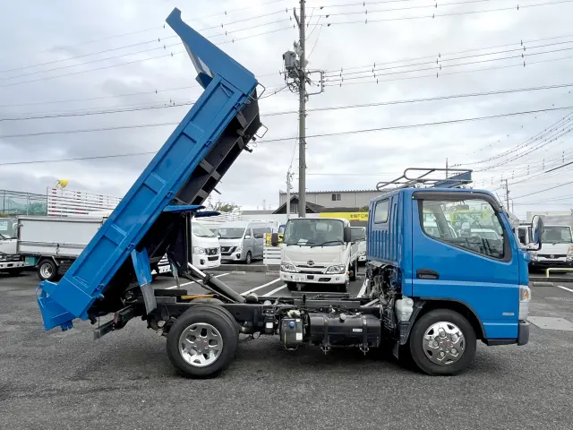 異音やオイル漏れもありませんので安心してご注文下さい！|三菱 キャンター TPG-FBA30(2WD)の写真7