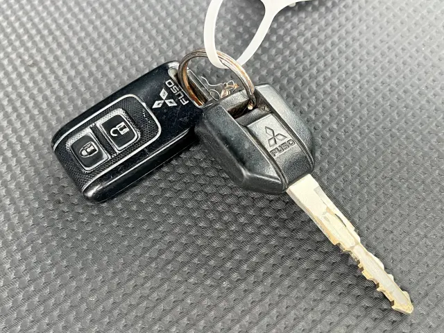 三菱 キャンター TPG-FBA30(2WD)の写真28