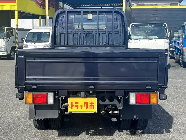 トラックでも見た目や装備にはコダわりたい！というあなた！こんなアトラスはいかがですか？|日産 アトラス 2RG-AHR88A(2WD)の写真5