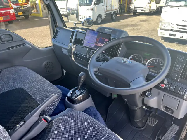 日産 アトラス 2RG-AHR88A(2WD)の写真13