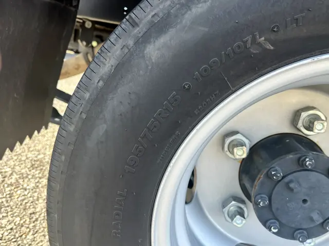 日産 アトラス 2RG-AHR88A(2WD)の写真45