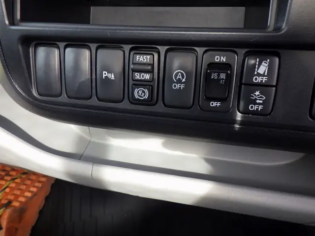 日野 デュトロ 2KG-XZU710M(2WD)の写真28