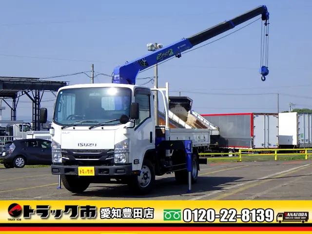 いすゞ エルフ TPG-NMR85N(2WD)の写真1