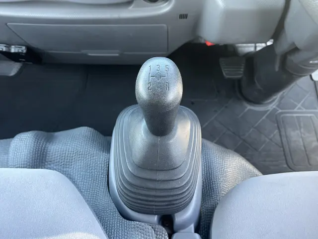 マツダ タイタン TRG-LHR85A(2WD)の写真17