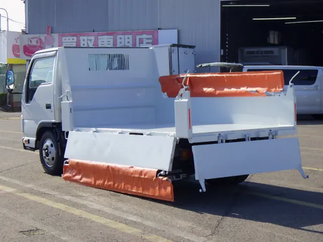 いすゞ エルフ 2RG-NKR88AN(2WD)の写真42