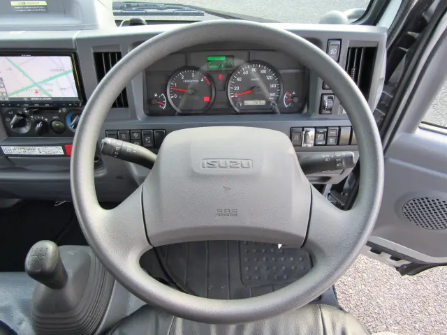 いすゞ エルフ 2RG-NKR88A(2WD)の写真16
