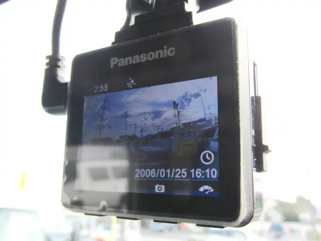 いすゞ エルフ 2RG-NKR88A(2WD)の写真26