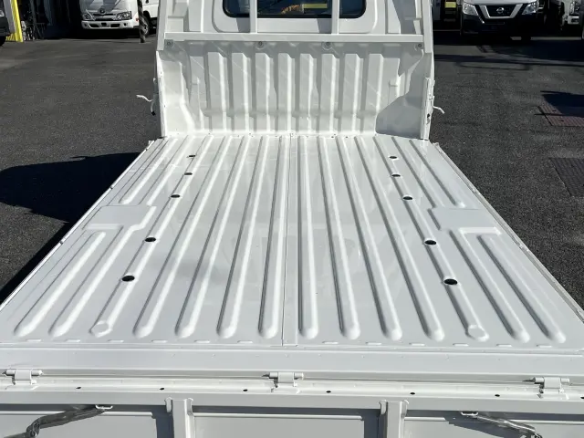 トヨタ タウンエーストラック 5BF-S403U(2WD)の写真9