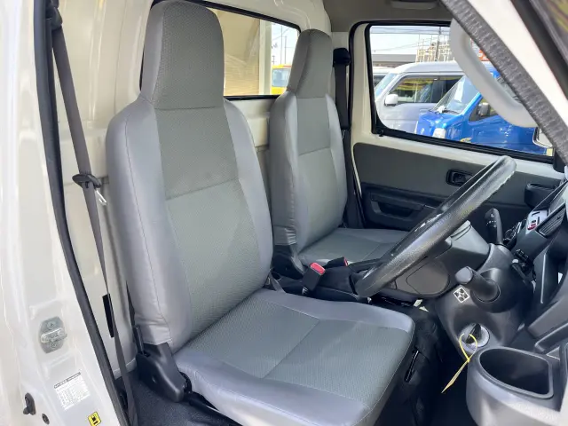 トヨタ タウンエーストラック 5BF-S403U(2WD)の写真14