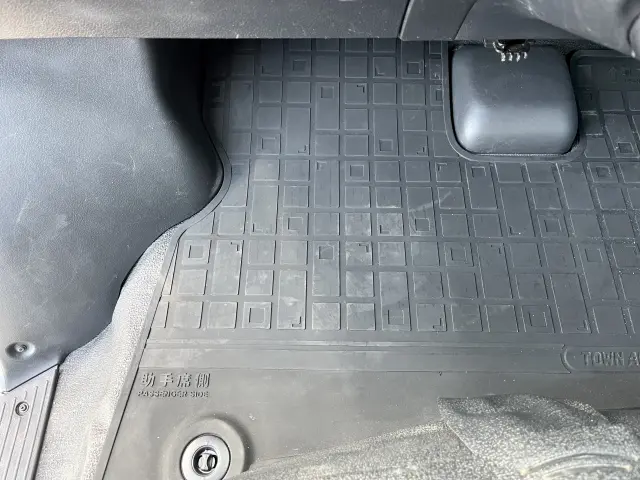 トヨタ タウンエーストラック 5BF-S403U(2WD)の写真25