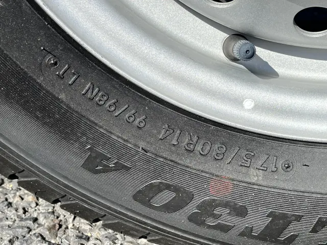 トヨタ タウンエーストラック 5BF-S403U(2WD)の写真40