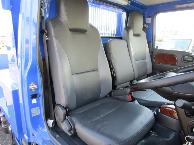 日産 アトラス 2RG-AKR88AD(2WD)の写真17