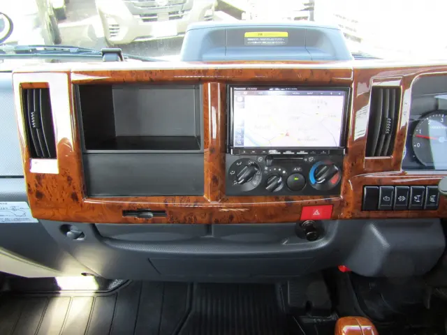 日産 アトラス 2RG-AKR88AD(2WD)の写真21